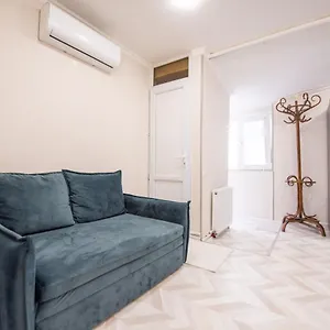 Old Town-booking Апартаменты Тбилиси